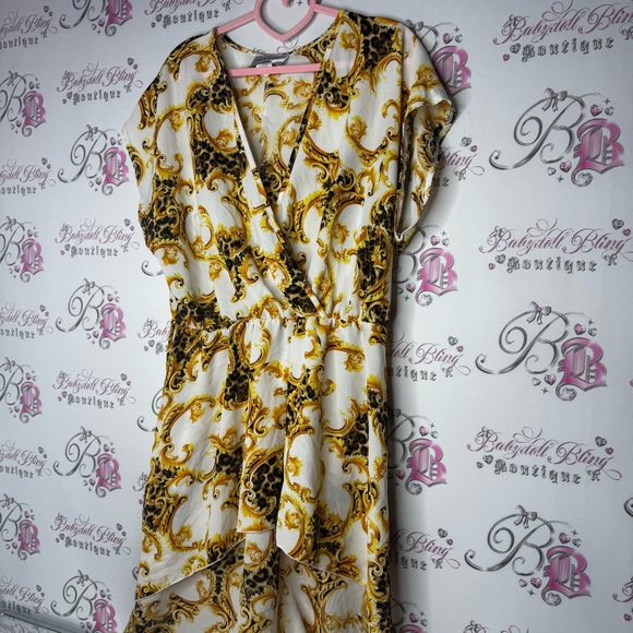 Caren sport shirt high low cheetah print ornate pattern luxe gold animal print - Picture 8 of 10